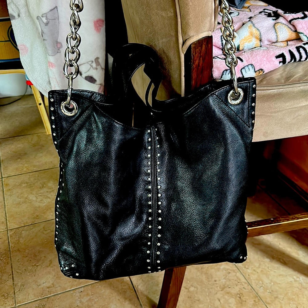 Women’s Michel Kors bag